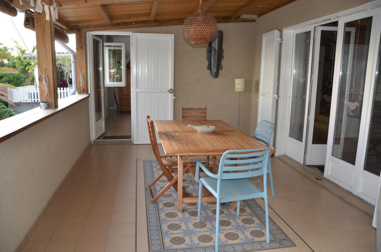Apartament Au Claire De L'Eau Saint-Leu Zewnętrze zdjęcie
